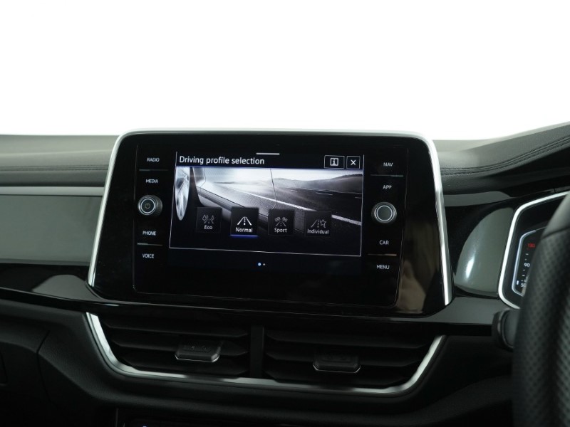 2023 (23) VOLKSWAGEN T-ROC 1.5 TSI R-Line 5dr DSG 5207450