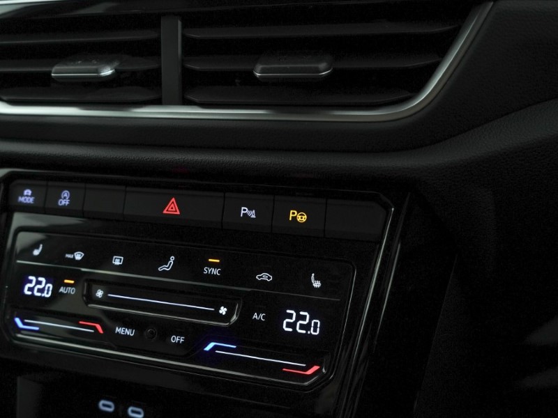 2023 (23) VOLKSWAGEN T-ROC 1.5 TSI R-Line 5dr DSG 5207447