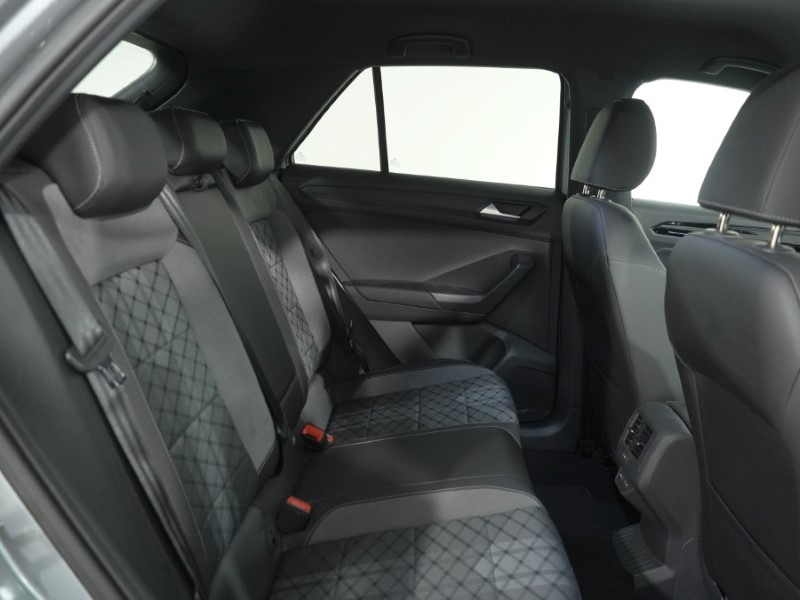 2023 (23) VOLKSWAGEN T-ROC 1.5 TSI R-Line 5dr DSG 5207422