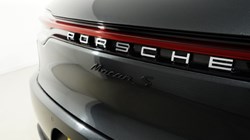 2020 (20) PORSCHE MACAN S 5dr PDK 5225210