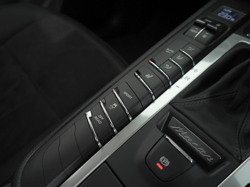 2020 (20) PORSCHE MACAN S 5dr PDK 5225248