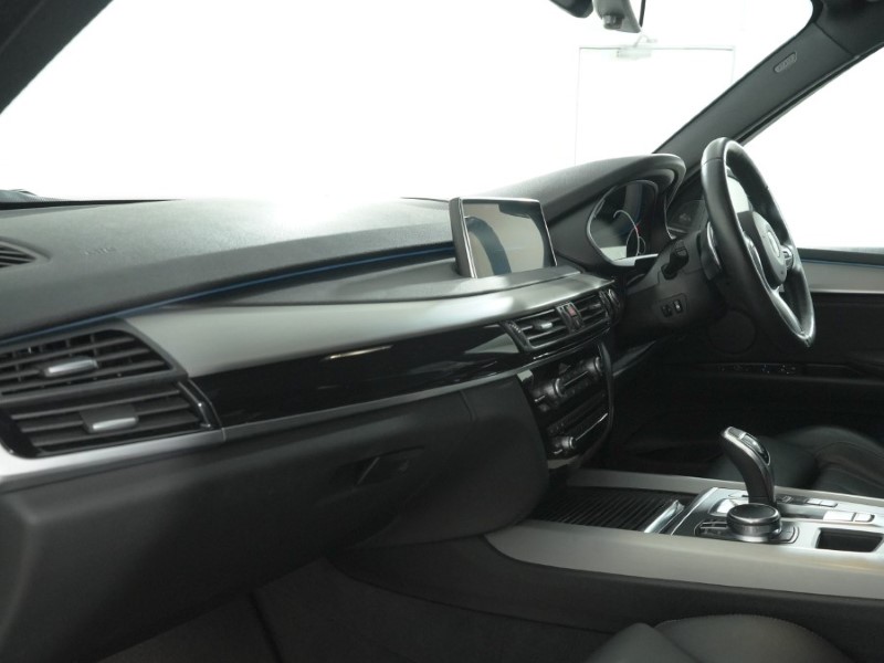 2018 (68) BMW X5 xDrive30d M Sport 5dr Auto [7 Seat] 5219549