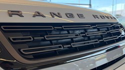 2026 (75) LAND ROVER RANGE ROVER EVOQUE 2.0 D200 Dynamic SE 5dr Auto 5601316
