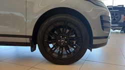 2026 (75) LAND ROVER RANGE ROVER EVOQUE 2.0 D200 Dynamic SE 5dr Auto 5601278