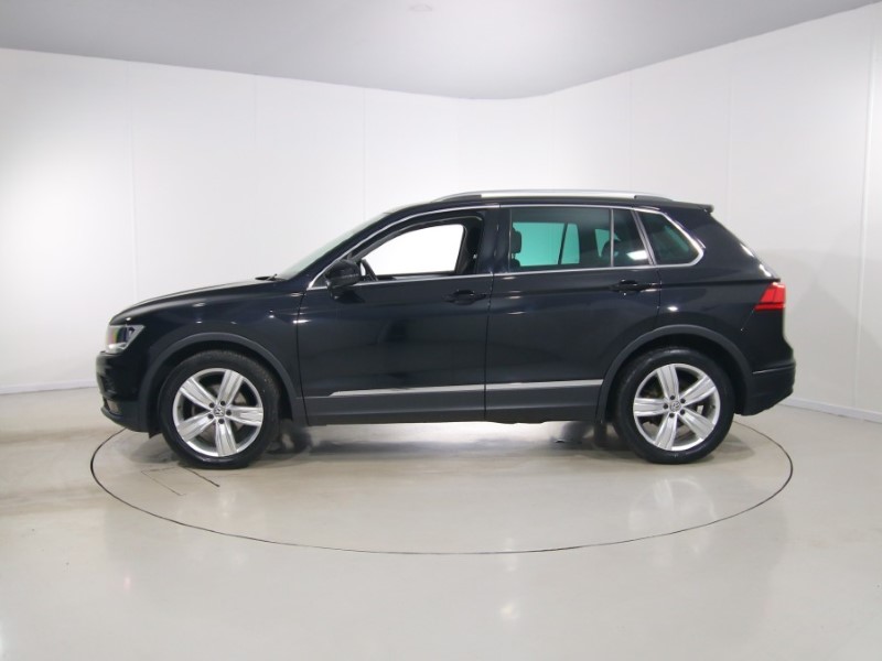 2020 (70) VOLKSWAGEN TIGUAN 1.5 TSi EVO 150 Match 5dr 5224785