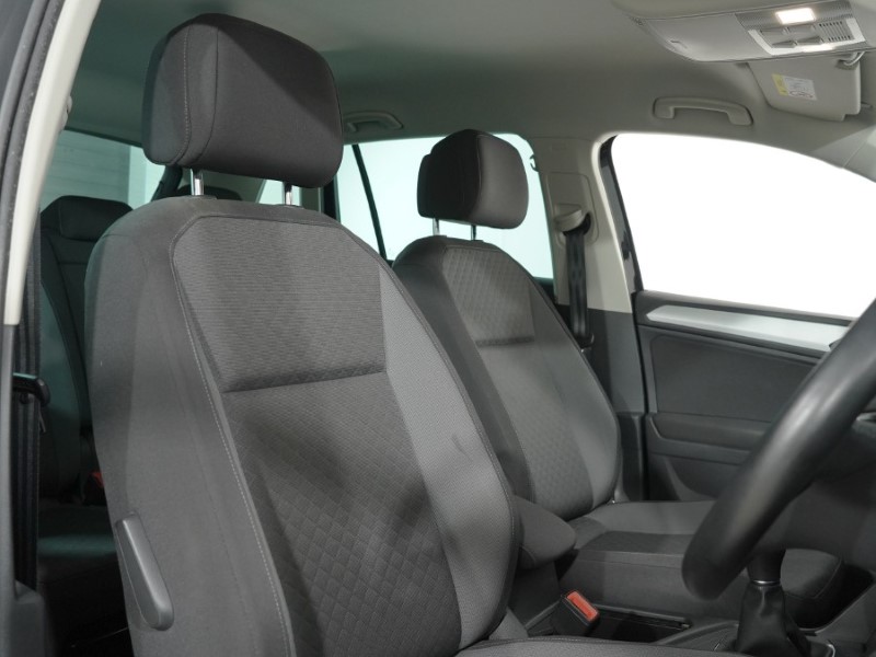 2020 (70) VOLKSWAGEN TIGUAN 1.5 TSi EVO 150 Match 5dr 5224754