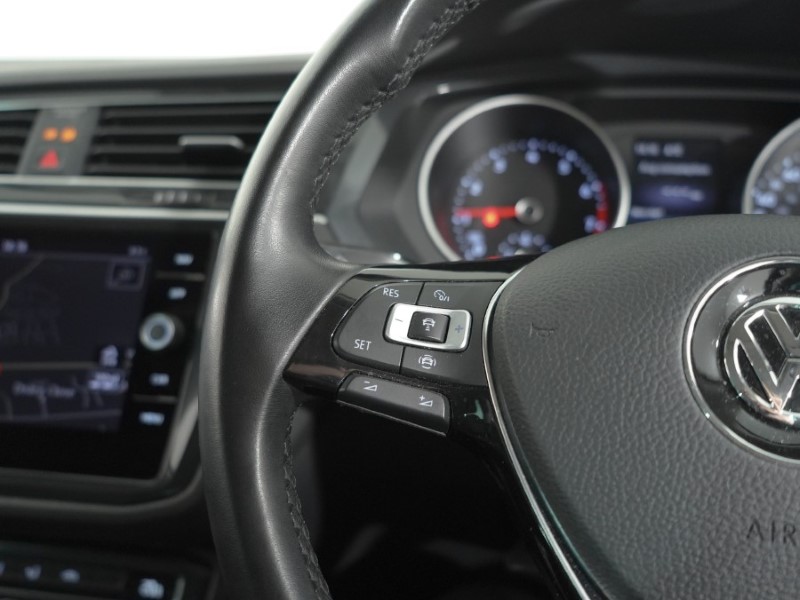 2020 (70) VOLKSWAGEN TIGUAN 1.5 TSi EVO 150 Match 5dr 5224766