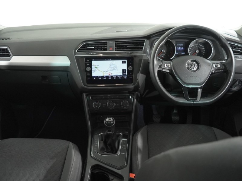 2020 (70) VOLKSWAGEN TIGUAN 1.5 TSi EVO 150 Match 5dr 5224762