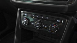 2020 (70) VOLKSWAGEN TIGUAN 1.5 TSi EVO 150 Match 5dr 5224768