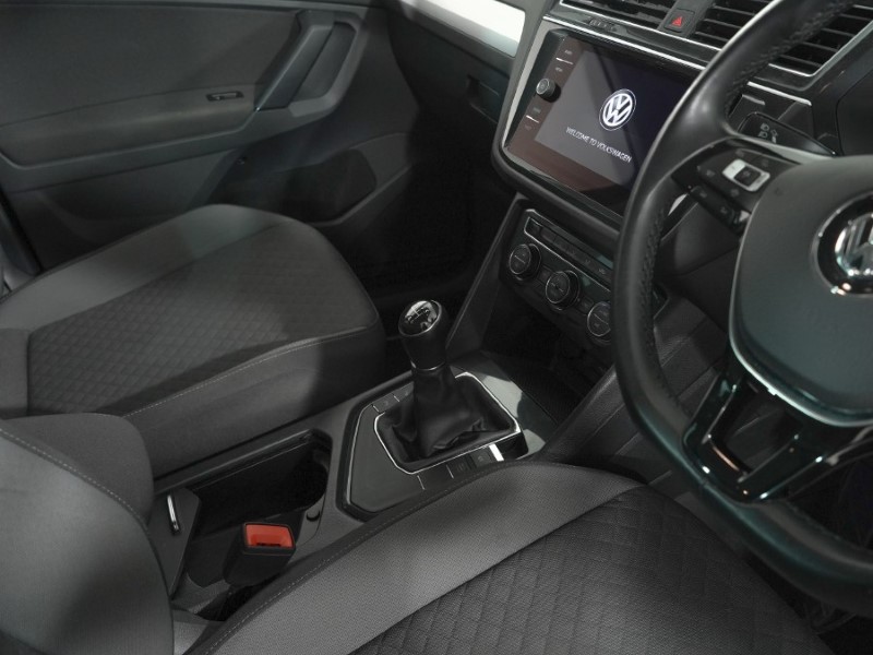 2020 (70) VOLKSWAGEN TIGUAN 1.5 TSi EVO 150 Match 5dr 5224752