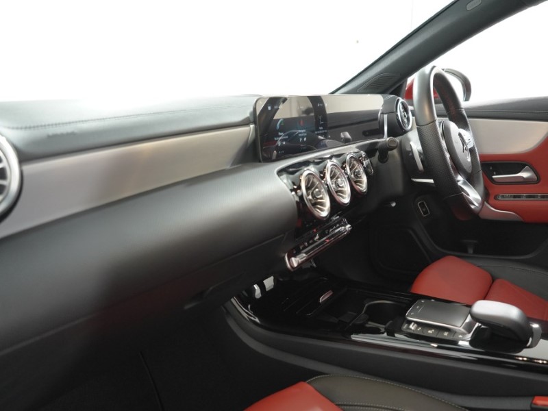 2022 (22) MERCEDES-BENZ CLA 180 AMG Line Premium Plus 4dr Tip Auto 5226020