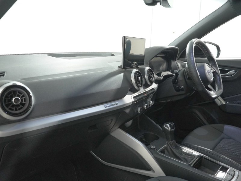 2024 (24) AUDI Q2 35 TFSI Black Edition 5dr S Tronic 5229857