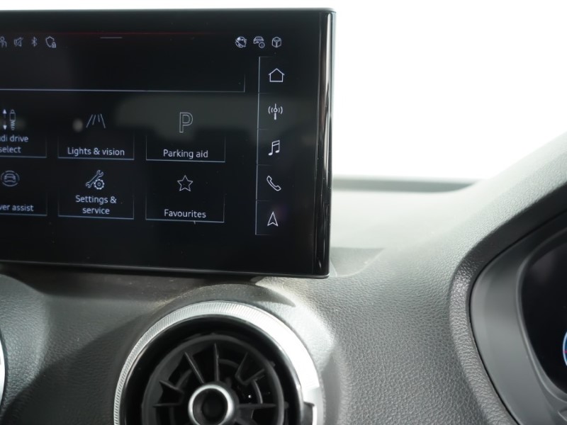 2024 (24) AUDI Q2 35 TFSI Black Edition 5dr S Tronic 5229891