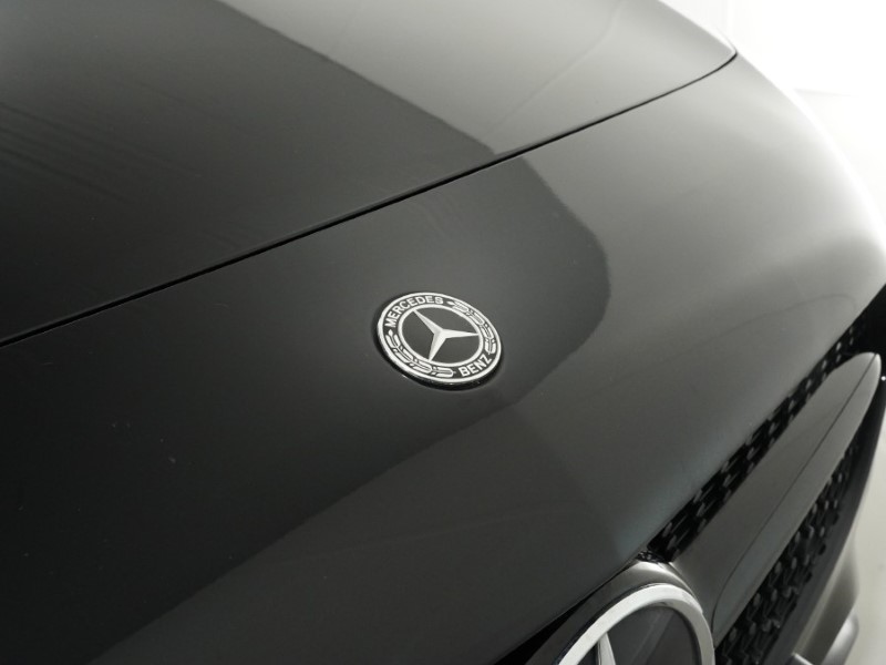 2021 (70) MERCEDES-BENZ A CLASS A200 Exclusive Edition 5dr Auto 5227314