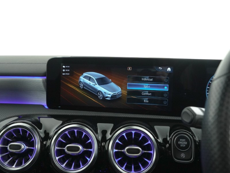 2021 (70) MERCEDES-BENZ A CLASS A200 Exclusive Edition 5dr Auto 5227303