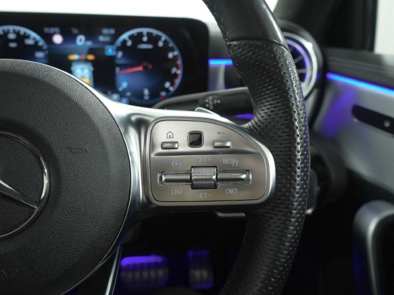 2021 (70) MERCEDES-BENZ A CLASS A200 Exclusive Edition 5dr Auto 5227299