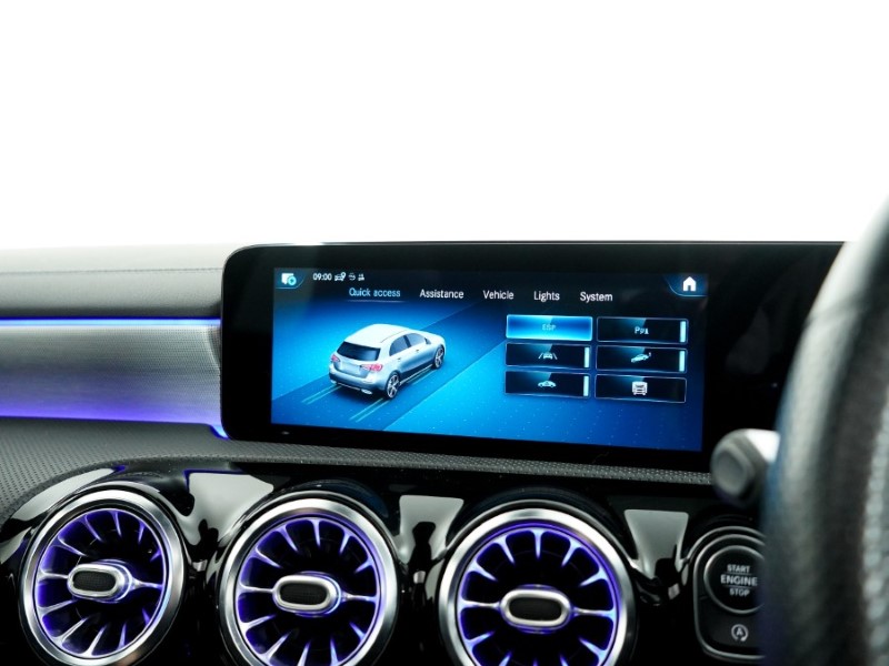 2021 (70) MERCEDES-BENZ A CLASS A200 Exclusive Edition 5dr Auto 5227308