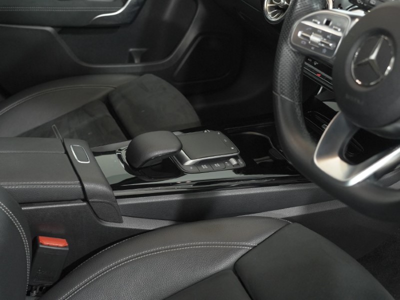 2021 (70) MERCEDES-BENZ A CLASS A200 Exclusive Edition 5dr Auto 5227289