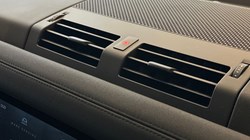 2022 (72) LAND ROVER DEFENDER 3.0 D250 SE 110 5dr Auto 4964233