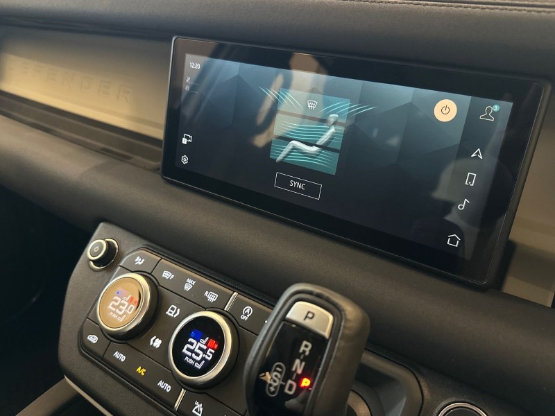 2022 (72) LAND ROVER DEFENDER 3.0 D250 SE 110 5dr Auto 4964231