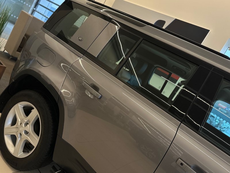 2022 (72) LAND ROVER DEFENDER 3.0 D250 SE 110 5dr Auto 4964249