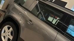 2022 (72) LAND ROVER DEFENDER 3.0 D250 SE 110 5dr Auto 4964249