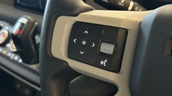 2022 (72) LAND ROVER DEFENDER 3.0 D250 SE 110 5dr Auto 4964227