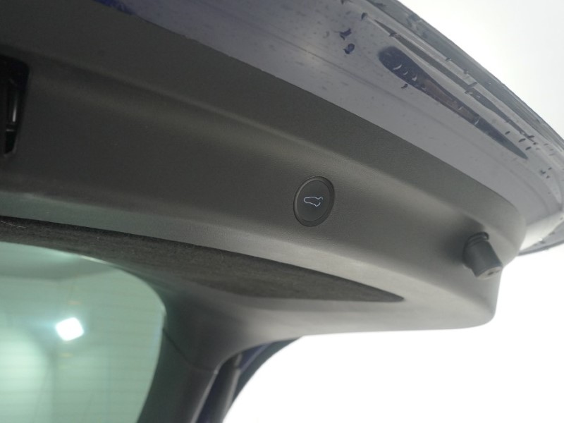 2023 (23) TESLA MODEL Y Long Range AWD 5dr Auto 5247851