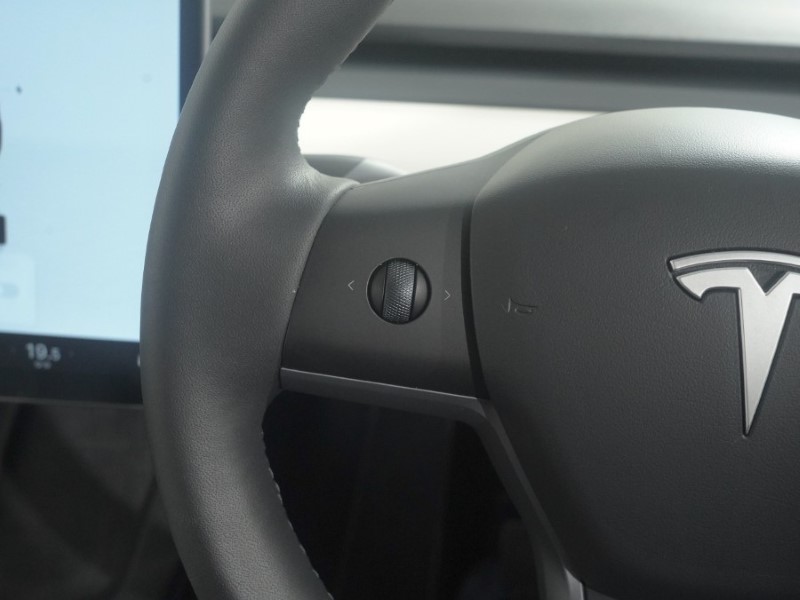 2023 (23) TESLA MODEL Y Long Range AWD 5dr Auto 5247868