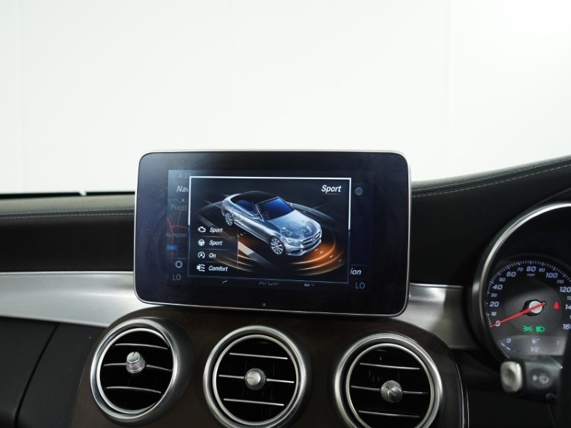 2017 (17) MERCEDES-BENZ C CLASS C200 AMG Line Premium Plus 2dr Auto 5263466