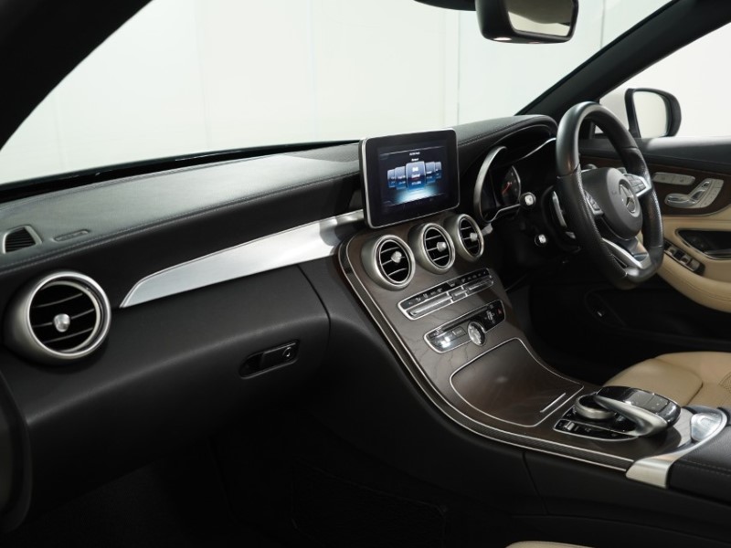 2017 (17) MERCEDES-BENZ C CLASS C200 AMG Line Premium Plus 2dr Auto 5263499