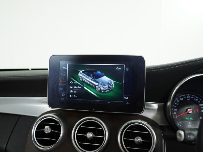 2017 (17) MERCEDES-BENZ C CLASS C200 AMG Line Premium Plus 2dr Auto 5263464