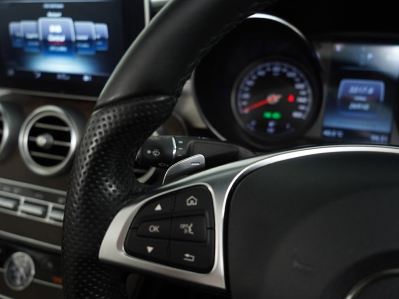 2017 (17) MERCEDES-BENZ C CLASS C200 AMG Line Premium Plus 2dr Auto 5263478