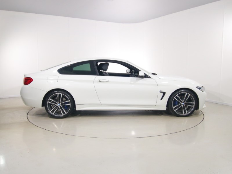 2018 (18) BMW 4 SERIES 420d [190] M Sport 2dr Auto [Professional Media] 5261660
