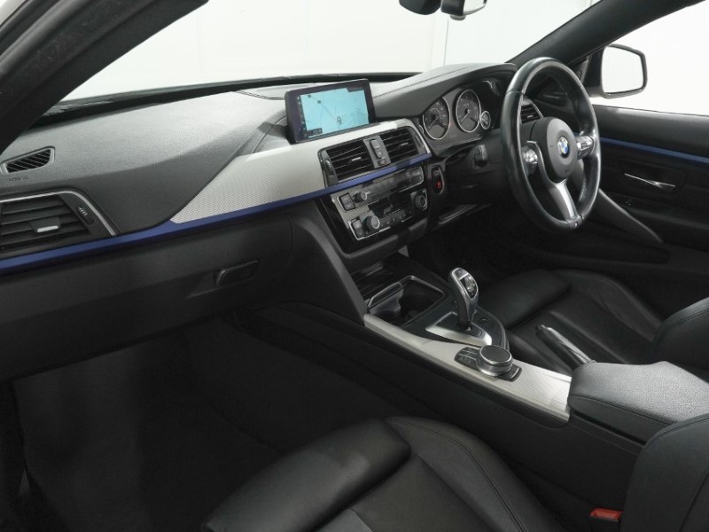 2018 (18) BMW 4 SERIES 420d [190] M Sport 2dr Auto [Professional Media] 5261416