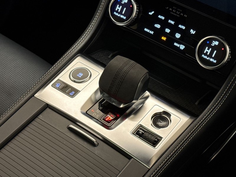 2023 (23) JAGUAR F-PACE 2.0 D200 R-Dynamic SE Black 5dr Auto AWD 4959301