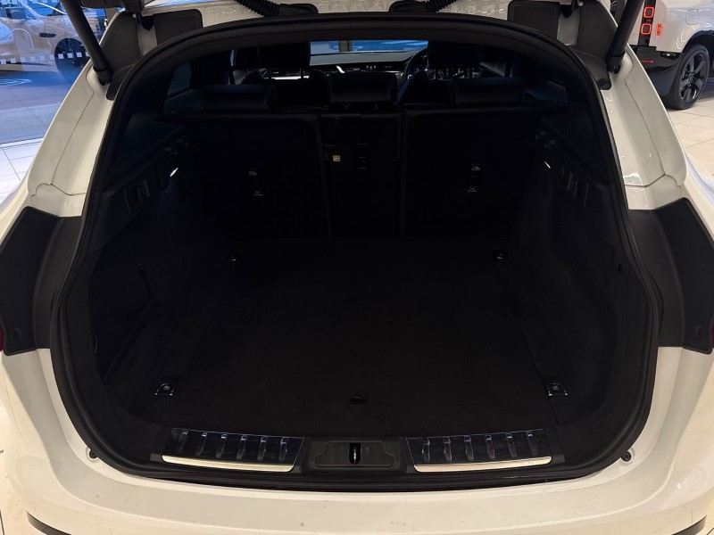 2023 (23) JAGUAR F-PACE 2.0 D200 R-Dynamic SE Black 5dr Auto AWD 4959298