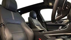 2023 (23) JAGUAR F-PACE 2.0 D200 R-Dynamic SE Black 5dr Auto AWD 4959314