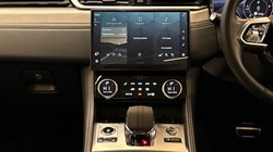 2023 (23) JAGUAR F-PACE 2.0 D200 R-Dynamic SE Black 5dr Auto AWD 4959302