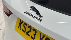 2023 (23) JAGUAR F-PACE 2.0 D200 R-Dynamic SE Black 5dr Auto AWD 4959334
