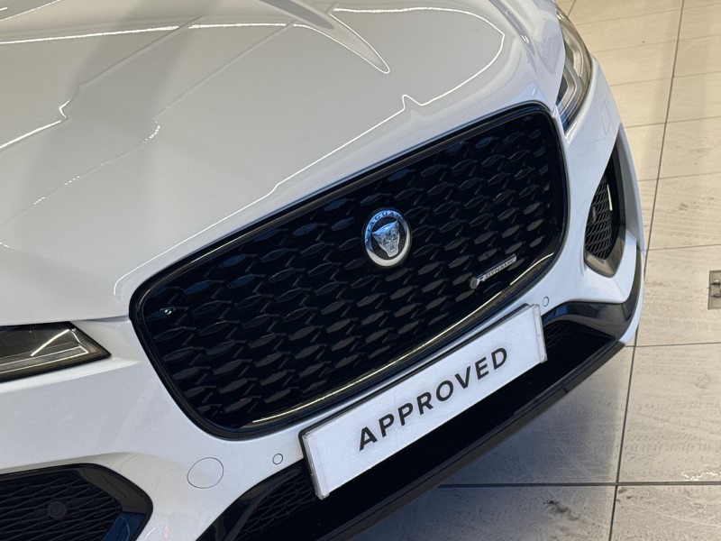 2023 (23) JAGUAR F-PACE 2.0 D200 R-Dynamic SE Black 5dr Auto AWD 4959331