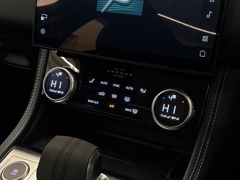 2023 (23) JAGUAR F-PACE 2.0 D200 R-Dynamic SE Black 5dr Auto AWD 4959320