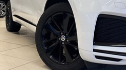 2023 (23) JAGUAR F-PACE 2.0 D200 R-Dynamic SE Black 5dr Auto AWD 4959332