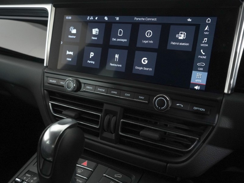 2020 (20) PORSCHE MACAN S 5dr PDK 5267410