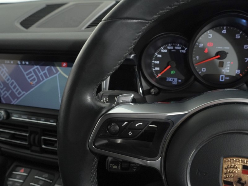 2020 (20) PORSCHE MACAN S 5dr PDK 5267404