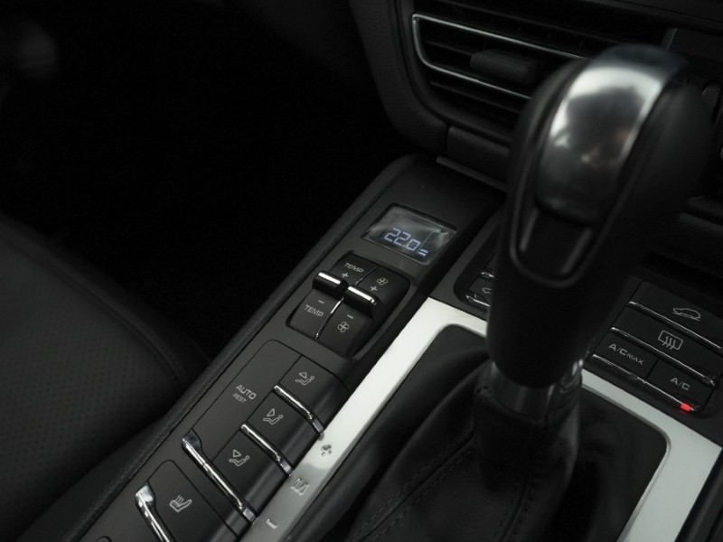 2020 (20) PORSCHE MACAN S 5dr PDK 5267411