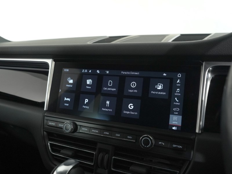 2020 (20) PORSCHE MACAN S 5dr PDK 5267408