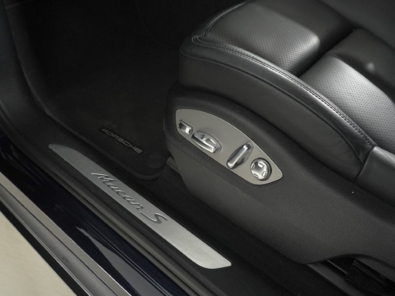 2020 (20) PORSCHE MACAN S 5dr PDK 5267386