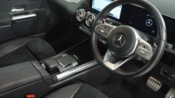 2019 (19) MERCEDES-BENZ B CLASS B200d AMG Line Premium 5dr Auto 5276754