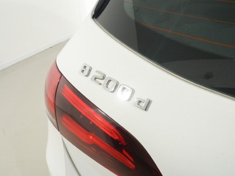 2019 (19) MERCEDES-BENZ B CLASS B200d AMG Line Premium 5dr Auto 5276739